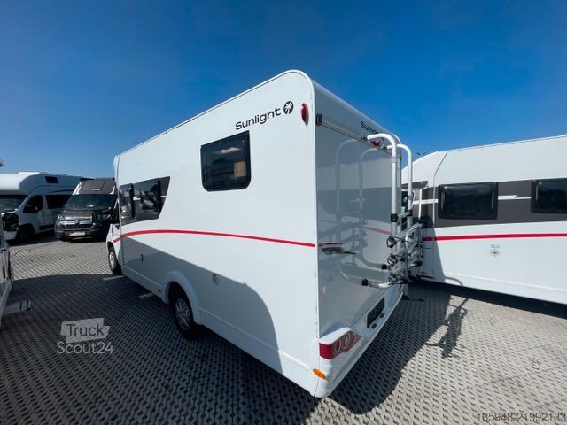 Half-integraal camper SUNLIGHT T 67 S *** Hubbett*6,99m