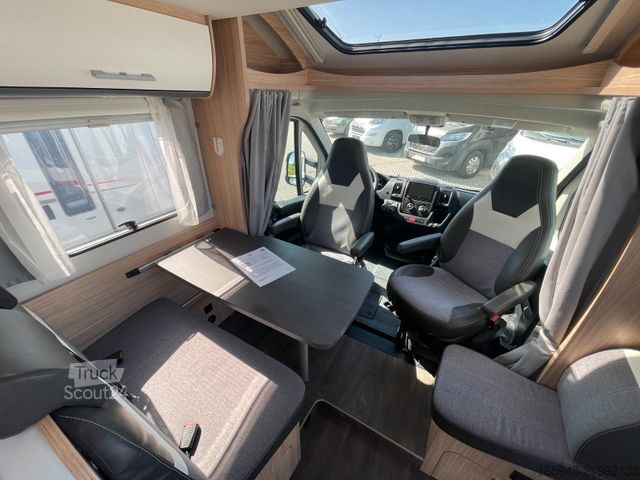 Half-integraal camper SUNLIGHT T 67 S *** Hubbett*6,99m