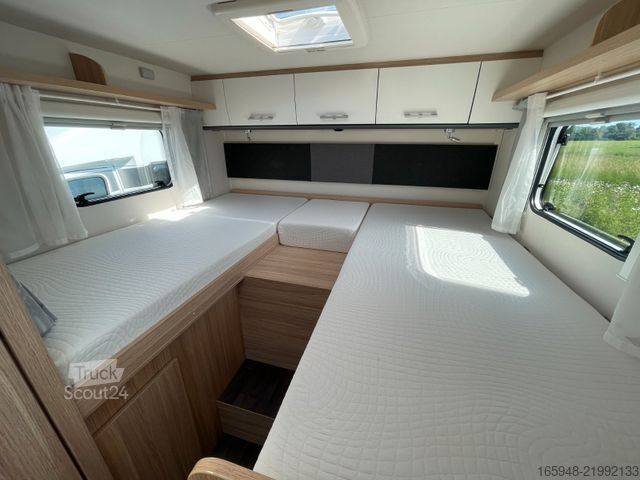 Half-integraal camper SUNLIGHT T 67 S *** Hubbett*6,99m