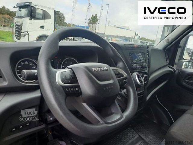 Ponyvával szerelt furgon IVECO Daily 70C18HA8/P / Koffer / Umbau Plane / LBW