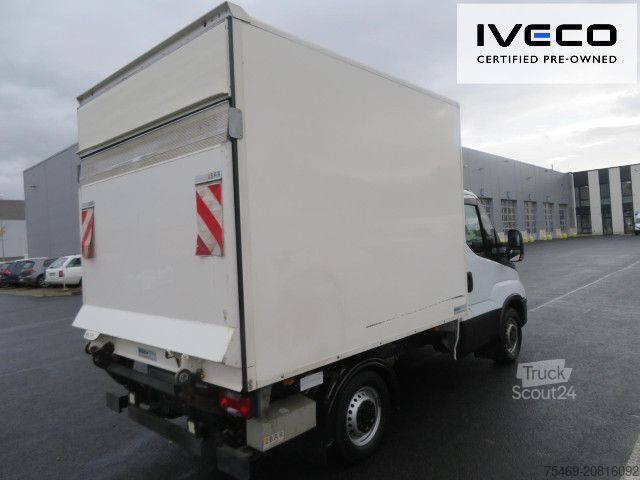 Boxvogn IVECO 35S12
