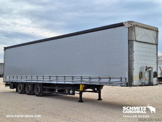 Otvorený náves s plachtou Schmitz Cargobull Curtainsider Mega
