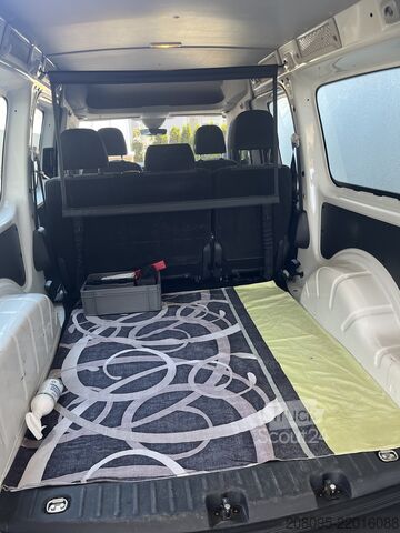 Komerciālais transportlīdzeklis VW Caddy Maxi