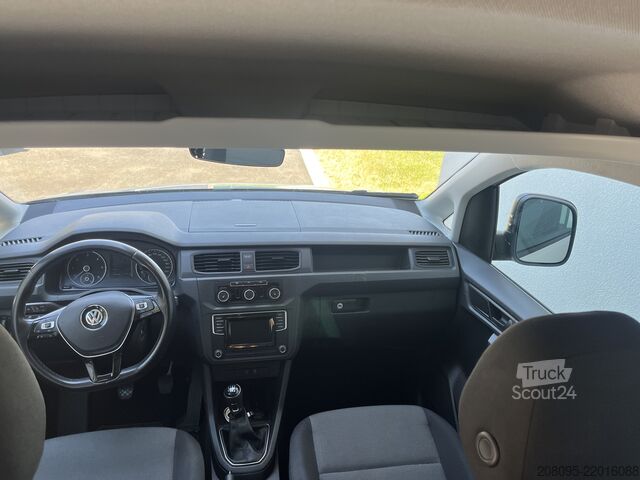 Komerciālais transportlīdzeklis VW Caddy Maxi