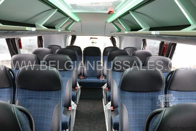 Dubbeldäckare Neoplan Skyliner L New Model / P06 / TDX27 Astromega / ...