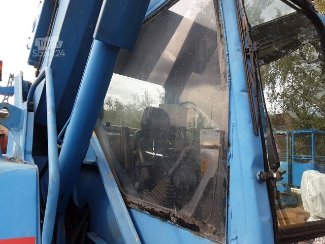 Gosenični žerjav Maeda LC 785-6 BF (16m)