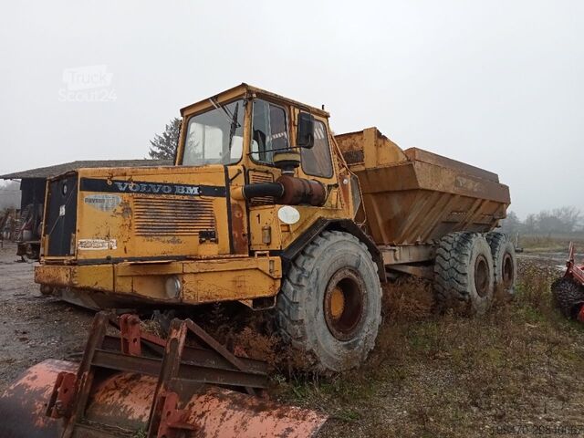 Articulated Dump Truck Volvo 5350