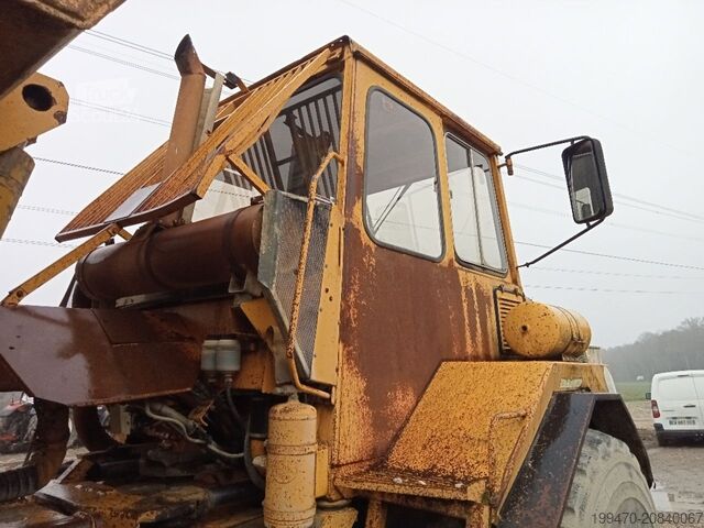 Articulated Dump Truck Volvo 5350