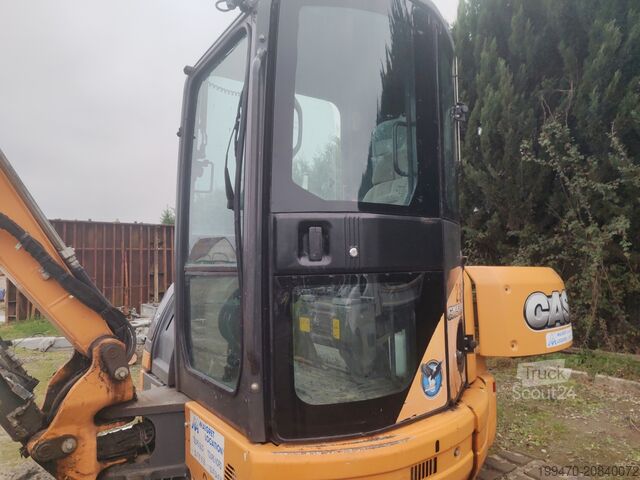 Mini Excavator < 7t Case CX50B with 3 excavator buckets