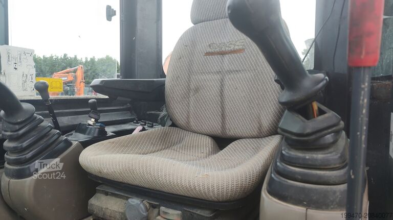 Mini Excavator  < 7t Case CX50B with 3 excavator buckets