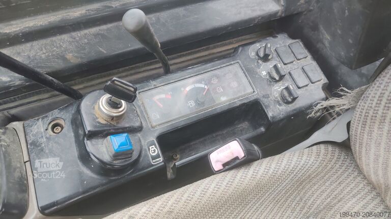 Mini Excavator < 7t Case CX50B with 3 excavator buckets