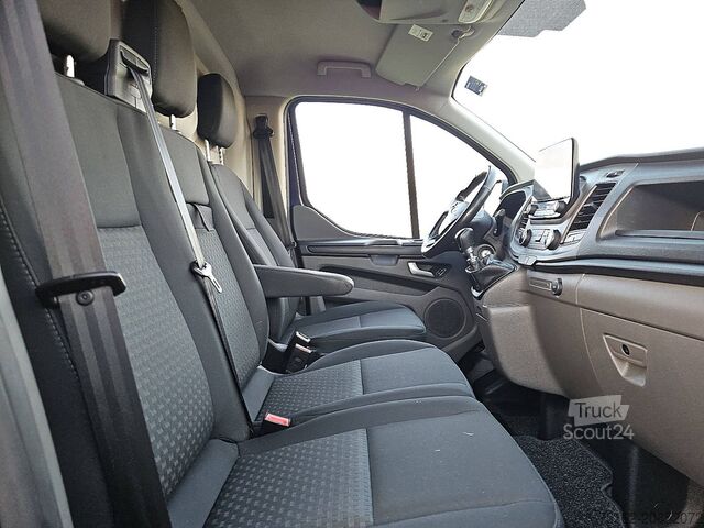 High-roof van FORD TRANSIT CUSTOM 2.0 L2H1 Navi Trekhaak!