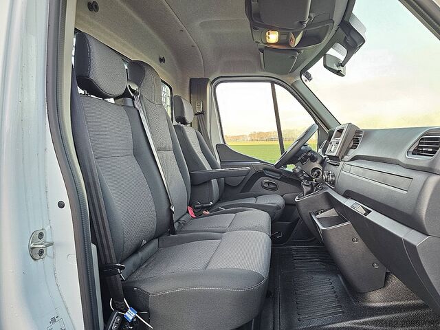 Грузоподъемная платформа RENAULT MASTER 2.3 Open-Laadbak XL L3!