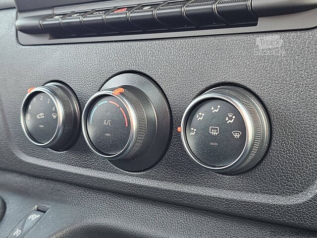 Грузоподъемная платформа RENAULT MASTER 2.3 Open-Laadbak XL L3!