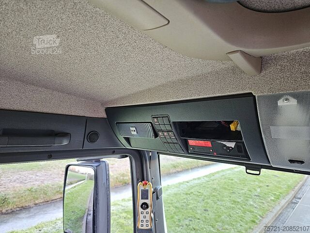 Portal arm system MAN 26.420 TGS MEILLER AK 16 NT