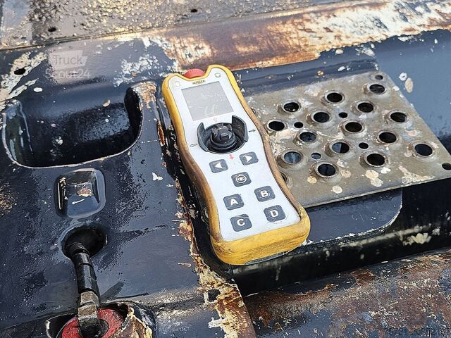 Portalarmsystem MAN 26.420 TGS MEILLER AK 16 NT