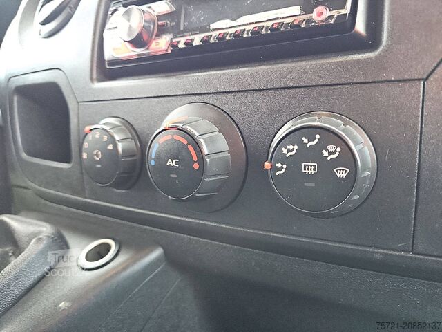 Универсал с высокой крышей RENAULT MASTER 2.3 DCI L2H2  79 dkm!!