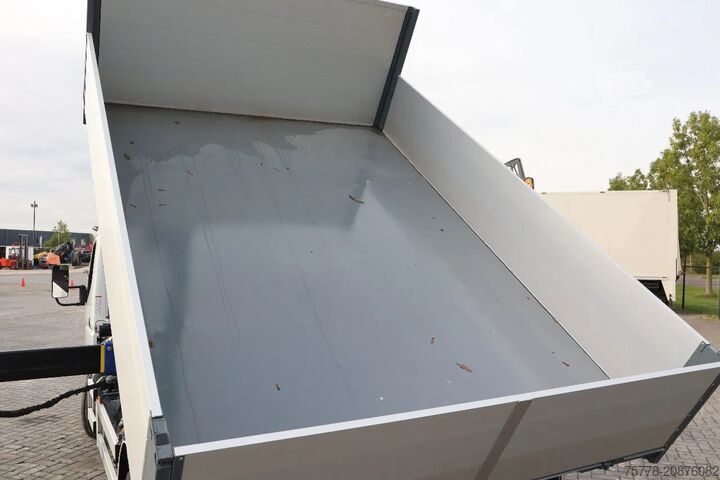 Volquete FUSO Canter 7C18 | 4X2 | 3-WAY TIPPER | PM 6.5 KRAN ...