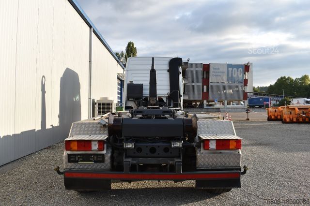Abrollkipper MERCEDES-BENZ Actros 3241 Retarder