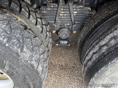 Beton pompası kamyonu SCANIA G440