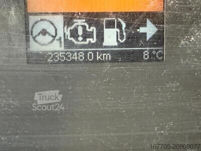 Beton pompası kamyonu SCANIA G440