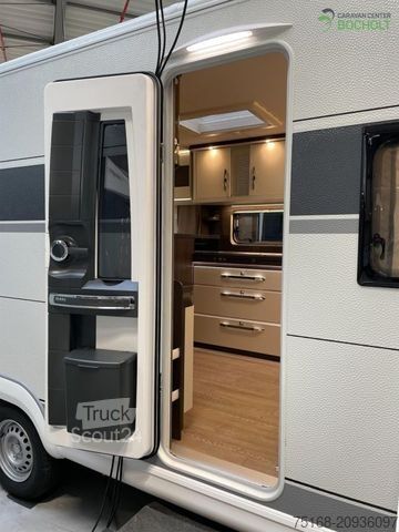 Lakókocsi HOBBY Prestige 720 KWFU Modell 2026