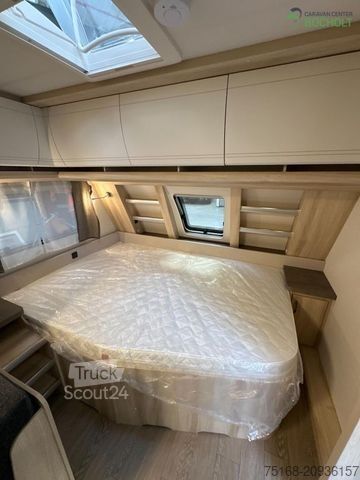 Lakókocsi HOBBY De Luxe 545 KMF Modell 2026 / 2000 kg