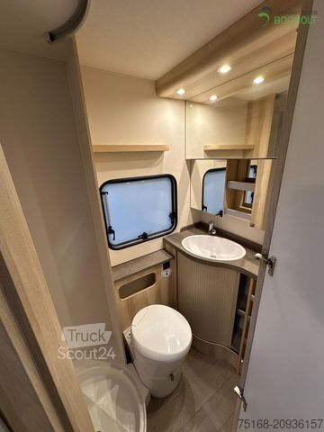 Lakókocsi HOBBY De Luxe 545 KMF Modell 2026 / 2000 kg