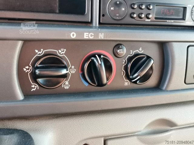 Kravas mikroautobuss ar pašizgāzēju RENAULT Master 2.5DCI KIPPER 3,1M/ AHK