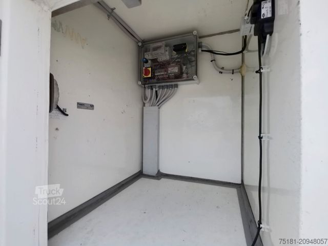 Hűtőfelépítményes furgon IVECO DAILY 35S10 EUTEKTISCHE KÜHLUNG/380V