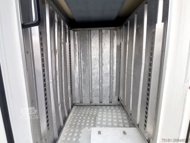 Hűtőfelépítményes furgon IVECO DAILY 35S10 EUTEKTISCHE KÜHLUNG/380V