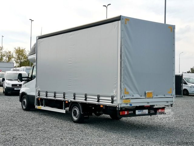 Plachtová dodávka IVECO Daily 35S18 PRITSCHE 10PAL/ LUFT/ NEU/ 2025