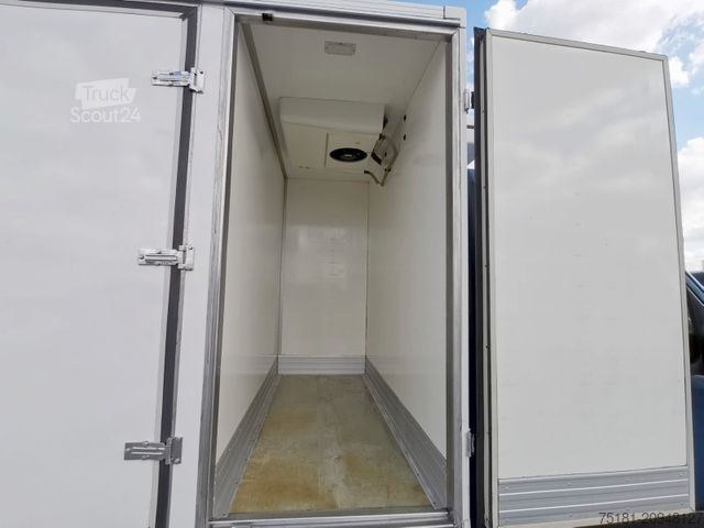 Хладилен ван VOLKSWAGEN Crafter 2.0TDI/120KW KÜHLKOFFER/ LUFT