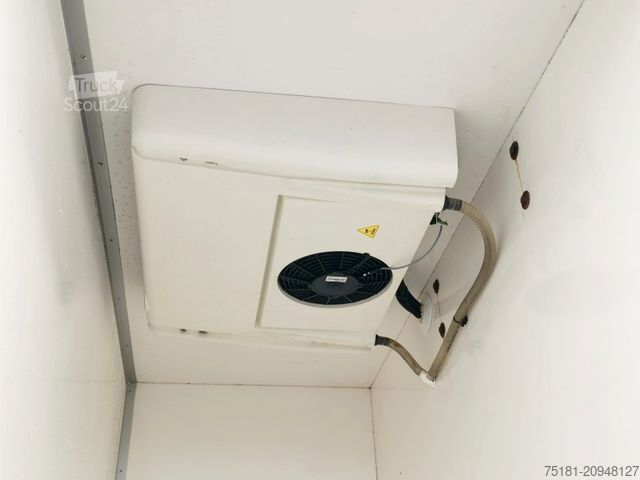 Хладилен ван VOLKSWAGEN Crafter 2.0TDI/120KW KÜHLKOFFER/ LUFT