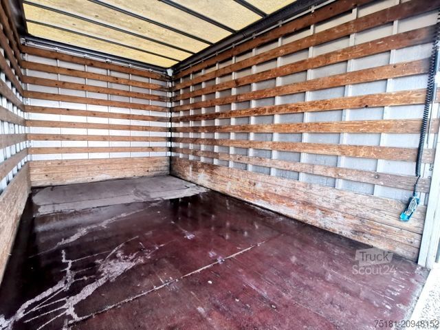 Skříňová dodávka MERCEDES-BENZ 412D KOFFER 3,7M/ LBW/ BIS 3,5T