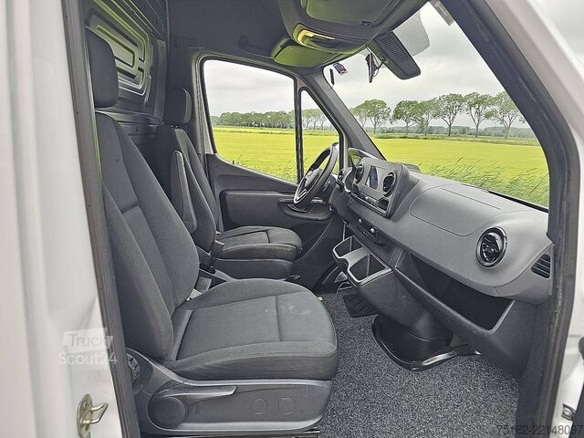 Στέισον βάγκον με ψηλή οροφή MERCEDES-BENZ SPRINTER