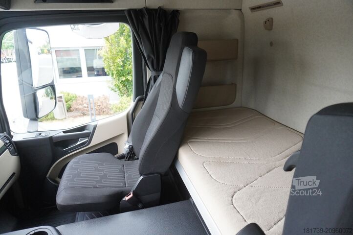 Ciężarówka chłodnia Mercedes-Benz Actros 1824 / Refrigerator 22 EPAL