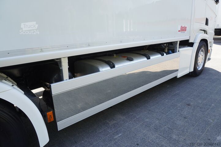 Hűtőkocsi SCANIA R500 Hook-Up Refrigerated Truck KIESLING
