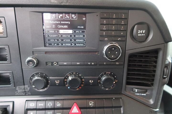 Valise Mercedes-Benz Antos 1924L Huif + Klep Dhollandia 2000 KG Euro 6