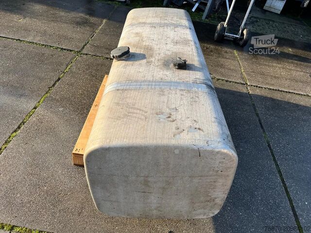 Brandstoftank DAF Brandstoftank Diesel 640L L190 B67 H58