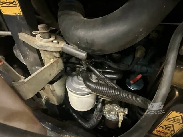 Mini ekskavatorius Kubota U 27-4