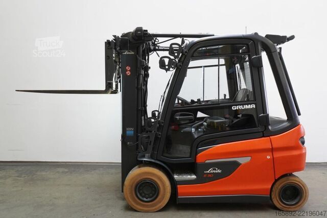 رافعة شوكية Linde E 30 ION 1252