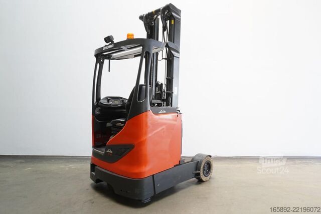 رافعة شوكية تلسكوبية Linde R 16 G 1120