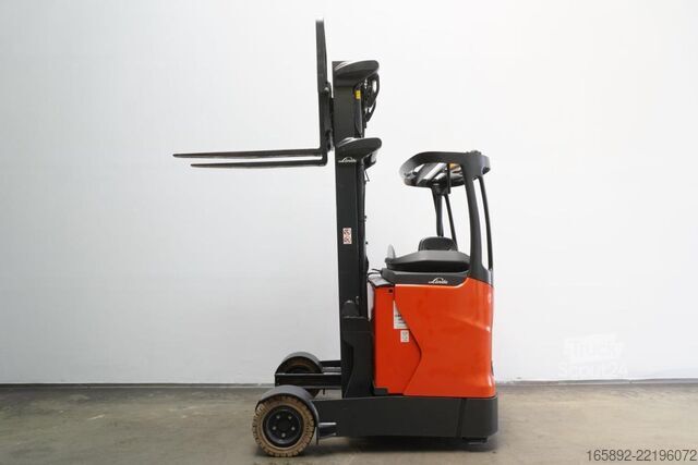 رافعة شوكية تلسكوبية Linde R 16 G 1120