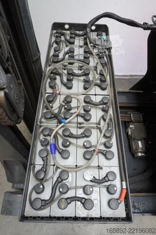 رافعة شوكية تلسكوبية Linde R 20 HD 1120