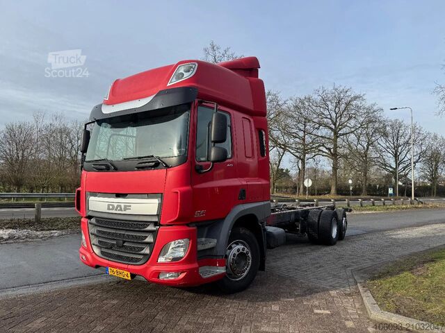  DAF CF 440 6 x 2 Naloopas -  stuuras