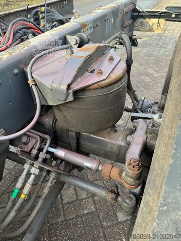  DAF CF 440 6 x 2 Naloopas -  stuuras