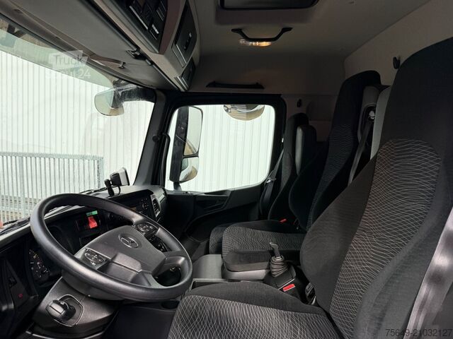 Vrachtauto met open laadbak Mercedes-Benz Arocs 1827 A 4x4 Arocs 1827 A 4x4, Ex-Bundeswehr!