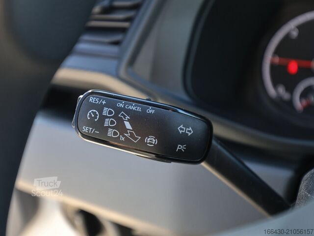 Panelová dodávka VW T6.1 Kasten 2,0 TDI AHK KLIMA PDC