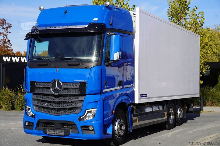 Frigorifik kamyon Mercedes-Benz Actros 2548 E6 / GIGA / Cab Lounge chair